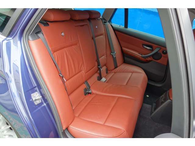 ALPINA B3 S TOURING 2011 Image 31