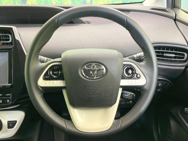 TOYOTA PRIUS 2016 Image 31