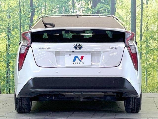 TOYOTA PRIUS 2016 Image 31