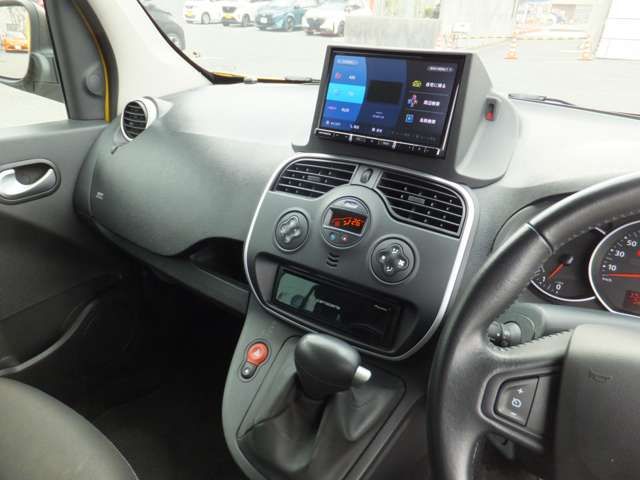 RENAULT KANGOO 2021 Image 31