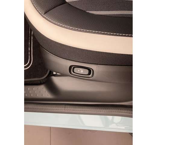 RENAULT TWINGO 2021 Image 31