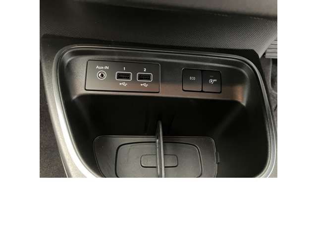 RENAULT TWINGO 2021 Image 31