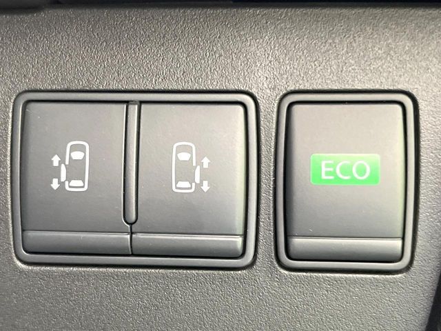 NISSAN SERENA  S-HYBRID 2015 Image 31