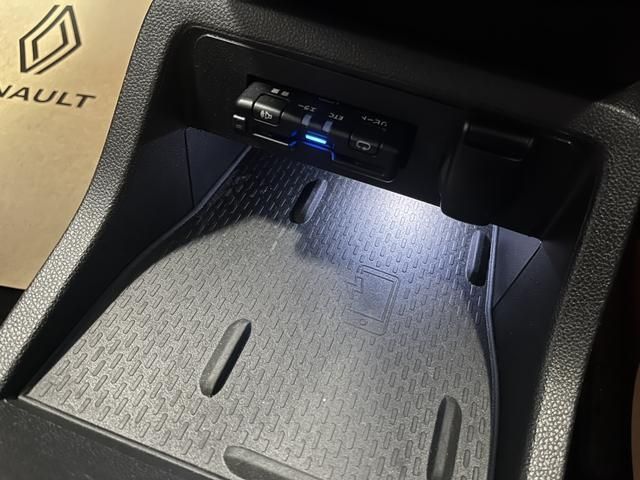 RENAULT KANGOO 2023 Image 31