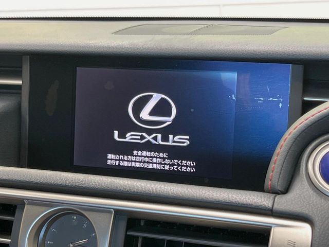 TOYOTA LEXUS IS300H 2014 Image 31