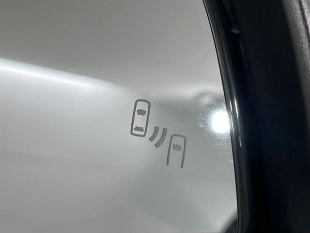 TOYOTA NOAH 4WD 2023 Image 31