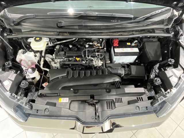 TOYOTA NOAH 4WD 2023 Image 31