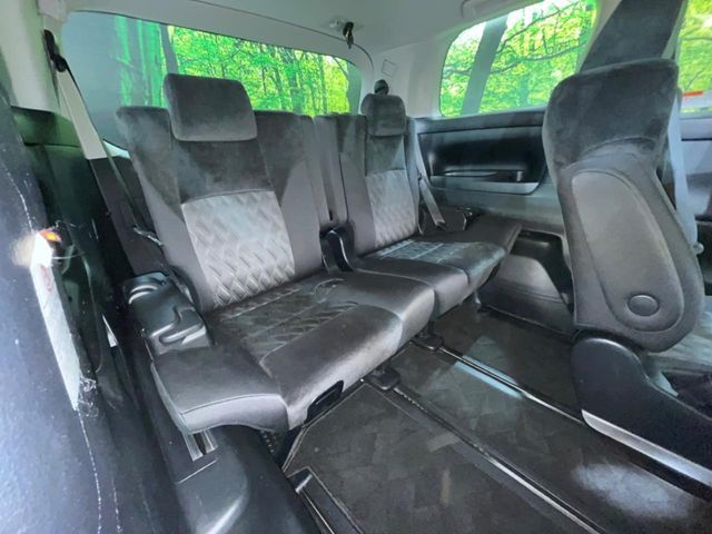 TOYOTA VELLFIRE  HYBRID 4WD 2018 Image 31