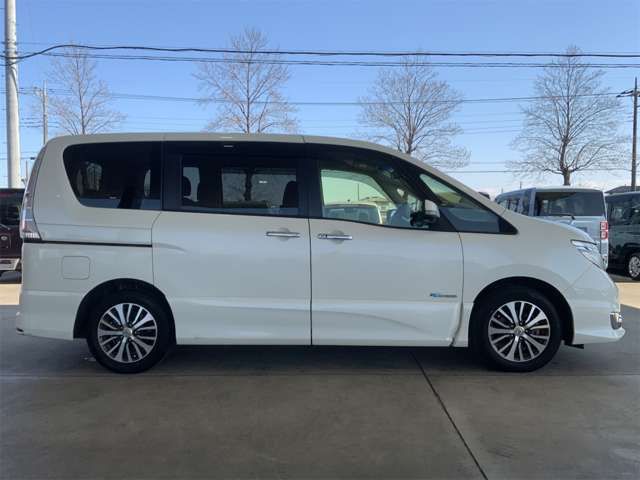 NISSAN SERENA  S-HYBRID 2015 Image 31