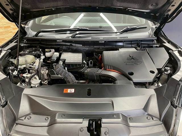 MITSUBISHI OUTLANDER PHEV 2022 Image 31