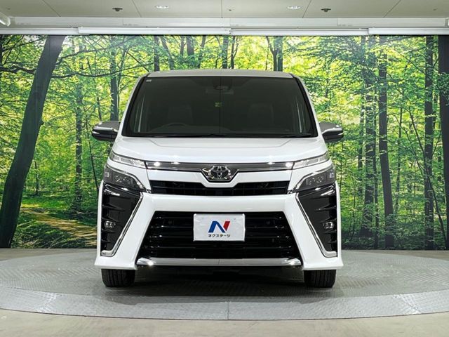 TOYOTA VOXY 2019 Image 31