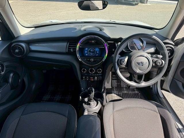 BMW MINI COOPER 5DOOR 2021 Image 31