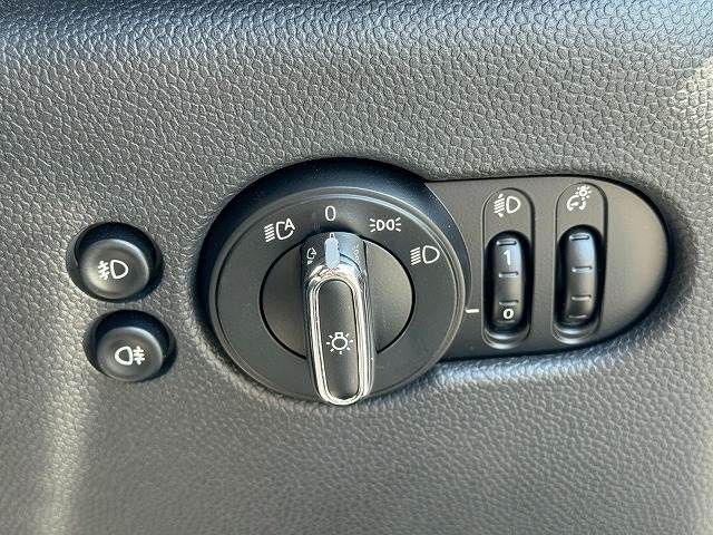 BMW MINI COOPER 5DOOR 2021 Image 31