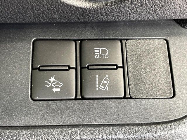 TOYOTA SIENTA 2017 Image 31