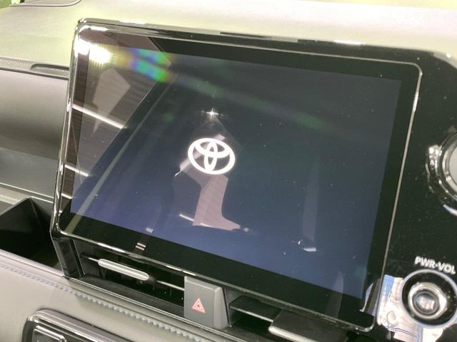 TOYOTA VOXY HYBRID 2025 Image 31