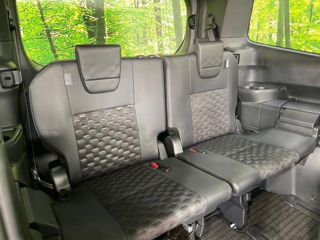 TOYOTA VOXY HYBRID 2025 Image 31