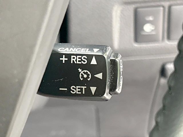 TOYOTA ALPHARD 2013 Image 31