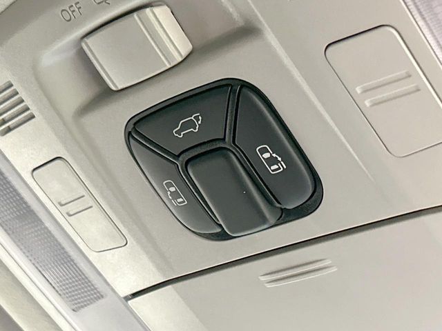 TOYOTA ALPHARD 2013 Image 31