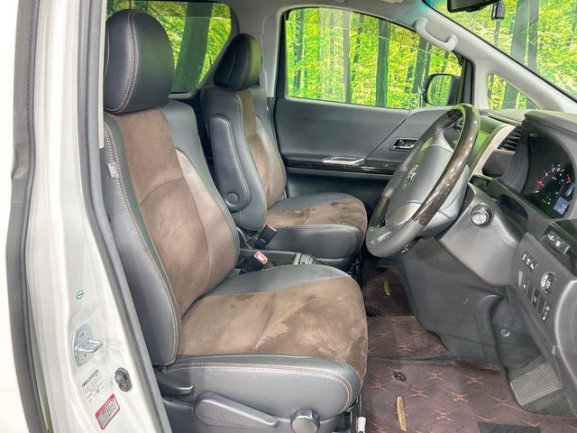 TOYOTA ALPHARD 2013 Image 31