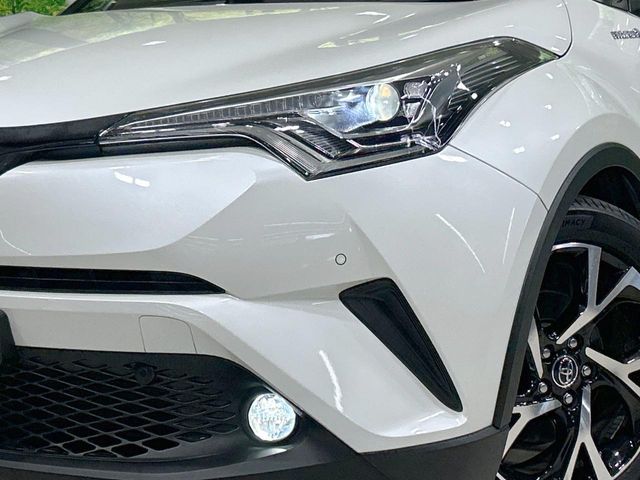 TOYOTA C-HR 2017 Image 31