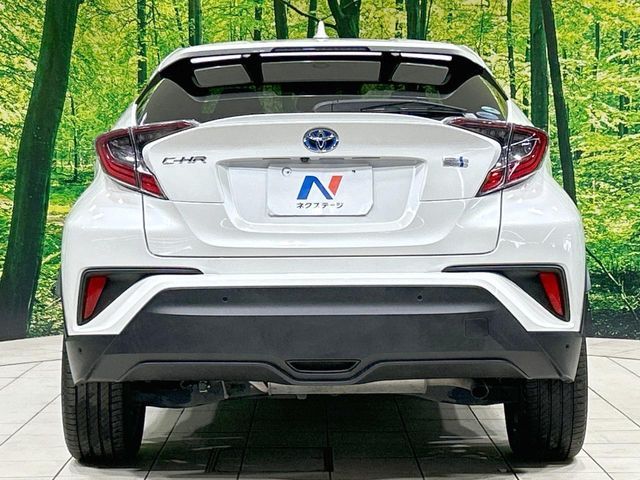 TOYOTA C-HR 2017 Image 31