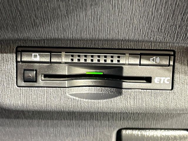 TOYOTA PRIUS 2013 Image 31