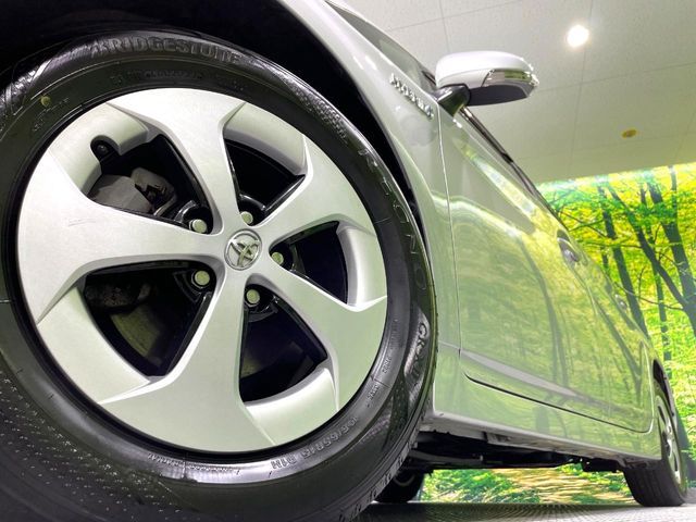 TOYOTA PRIUS 2013 Image 31