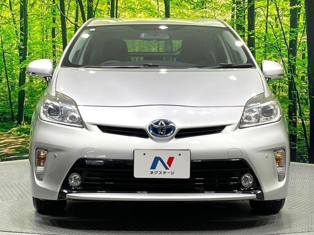 TOYOTA PRIUS 2013 Image 31