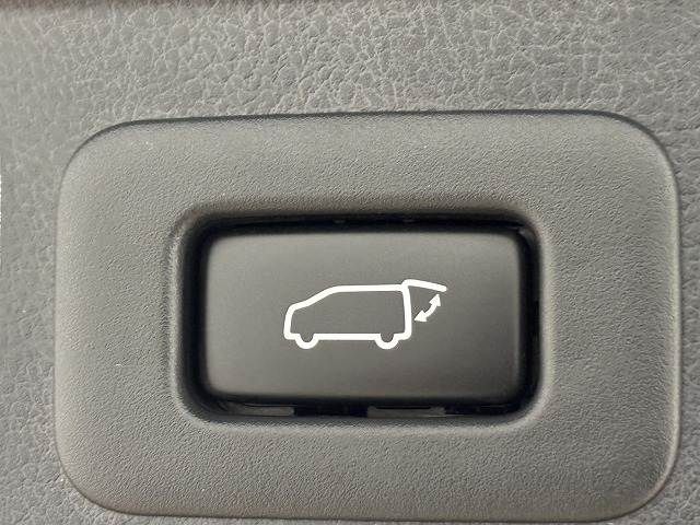 TOYOTA VELLFIRE 2017 Image 31