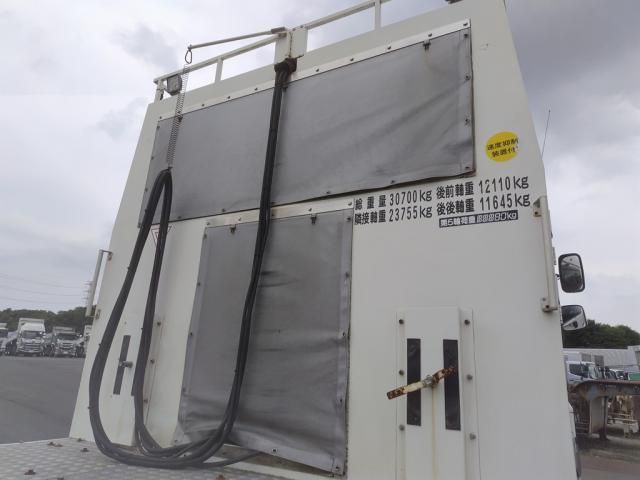 HINO PROFIA 2015 Image 31