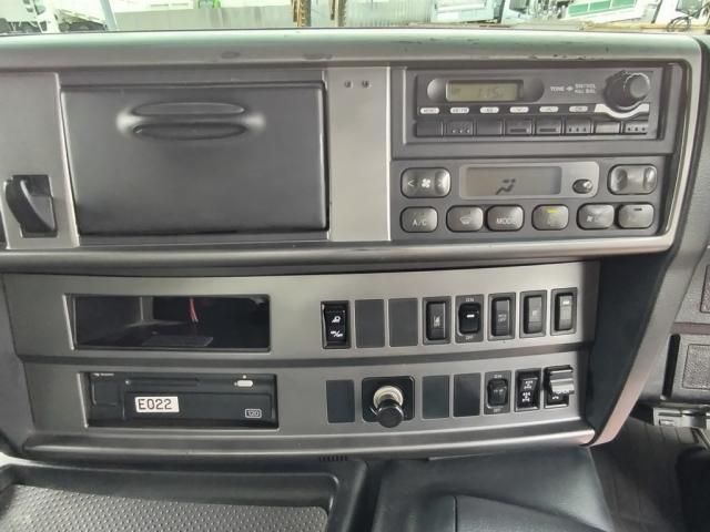 HINO PROFIA 2015 Image 31