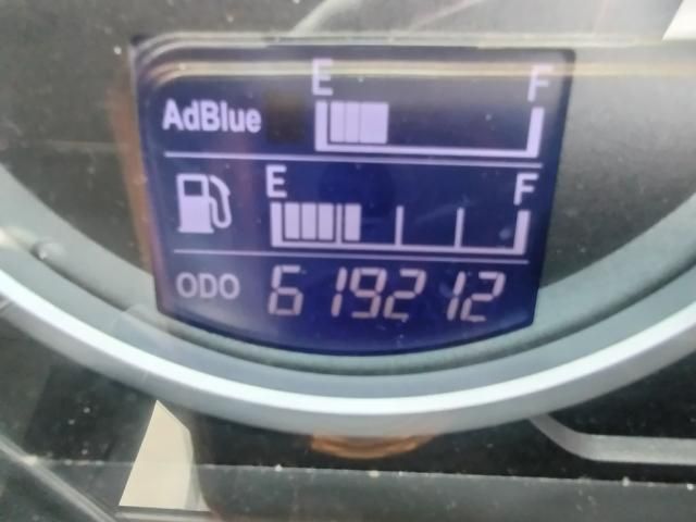 HINO PROFIA 2015 Image 31