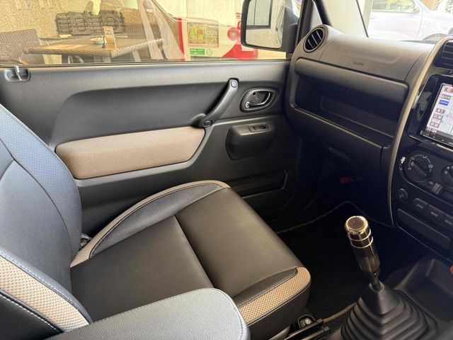 SUZUKI JIMNY 4WD 2018 Image 31