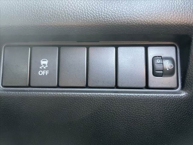 SUZUKI SWIFT 2023 Image 31