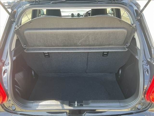 SUZUKI SWIFT 2023 Image 31