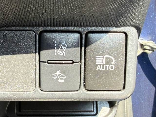 TOYOTA AQUA 2018 Image 31