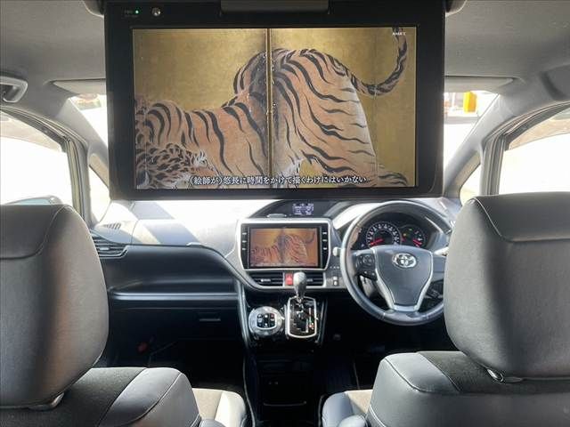 TOYOTA NOAH 2020 Image 31