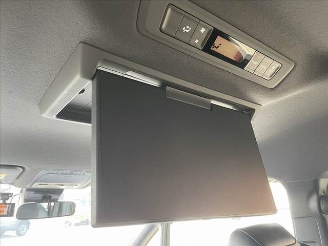 TOYOTA NOAH 2020 Image 31