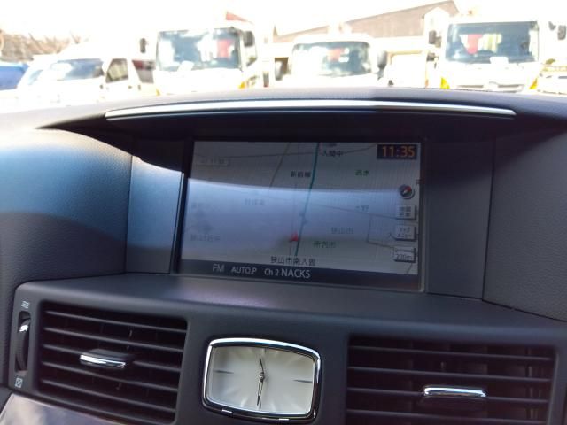 NISSAN FUGA 2014 Image 31