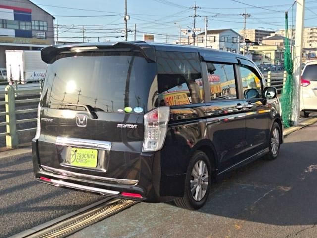 HONDA STEPWAGON SPADA 2011 Image 31