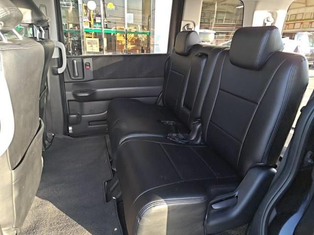 HONDA STEPWAGON SPADA 2011 Image 31