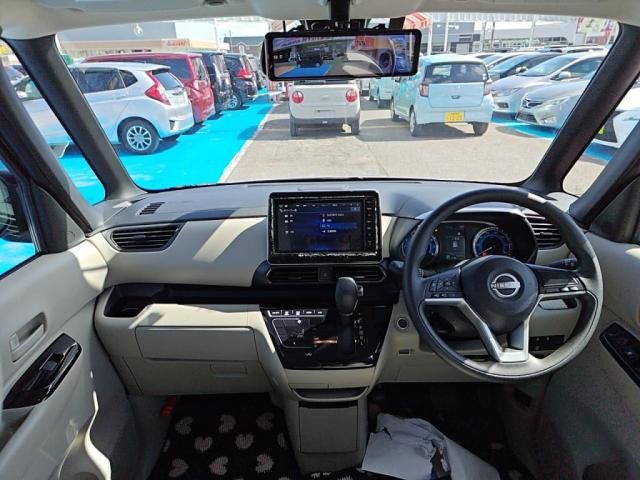 NISSAN ROOX 2025 Image 31