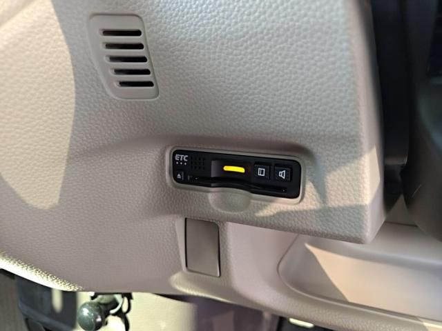 HONDA N BOX 2018 Image 31