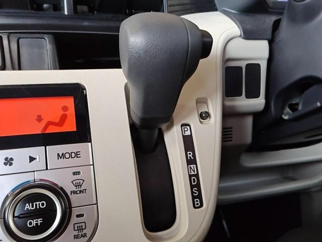 DAIHATSU MOVE 2015 Image 31