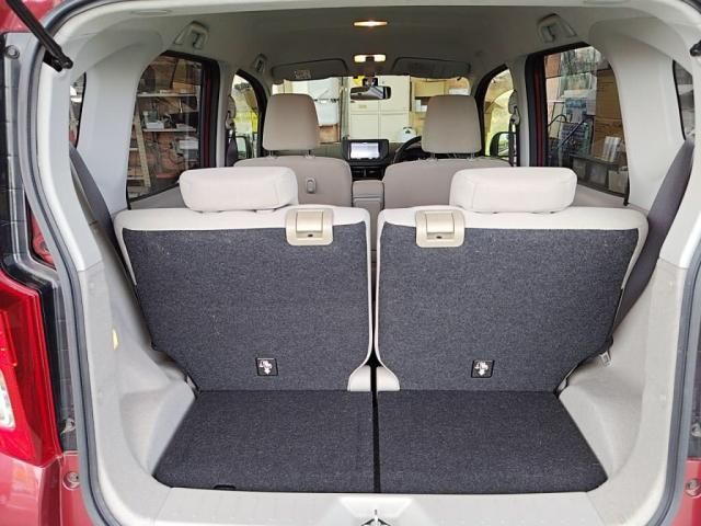 DAIHATSU MOVE 2015 Image 31