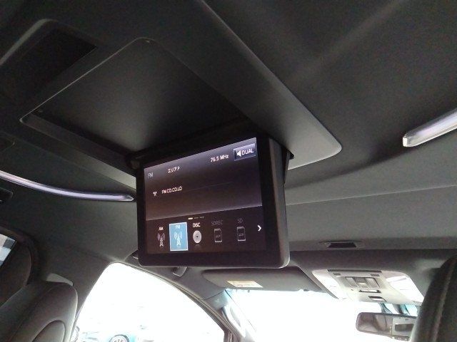 TOYOTA ALPHARD HYBRID 4WD 2017 Image 31