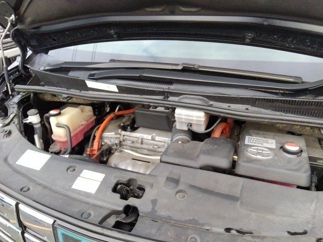 TOYOTA ALPHARD HYBRID 4WD 2017 Image 31