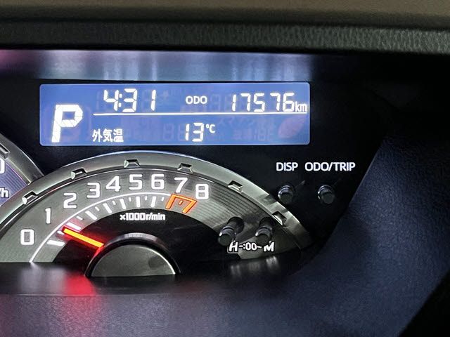 DAIHATSU WAKE 2016 Image 31