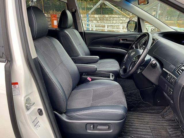 TOYOTA ESTIMA 2016 Image 31