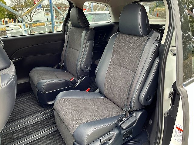 TOYOTA ESTIMA 2016 Image 31